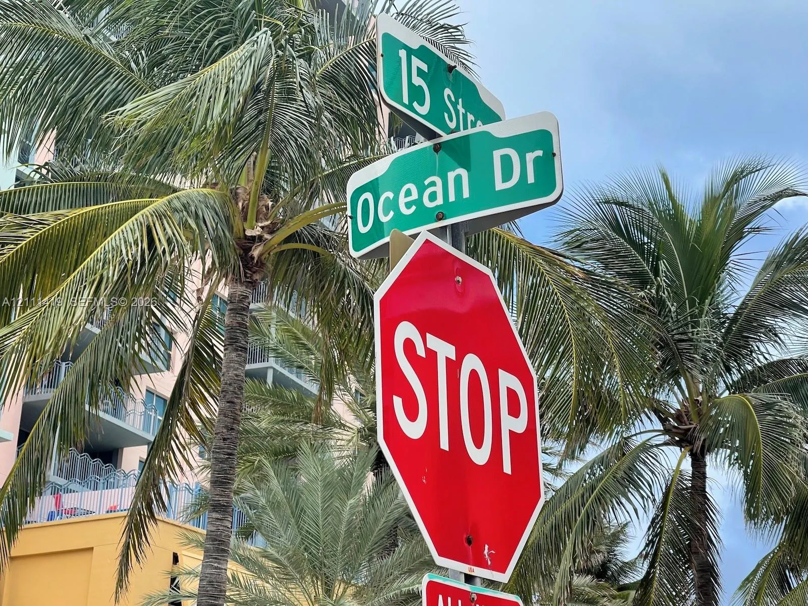 1460 Ocean Drive #307