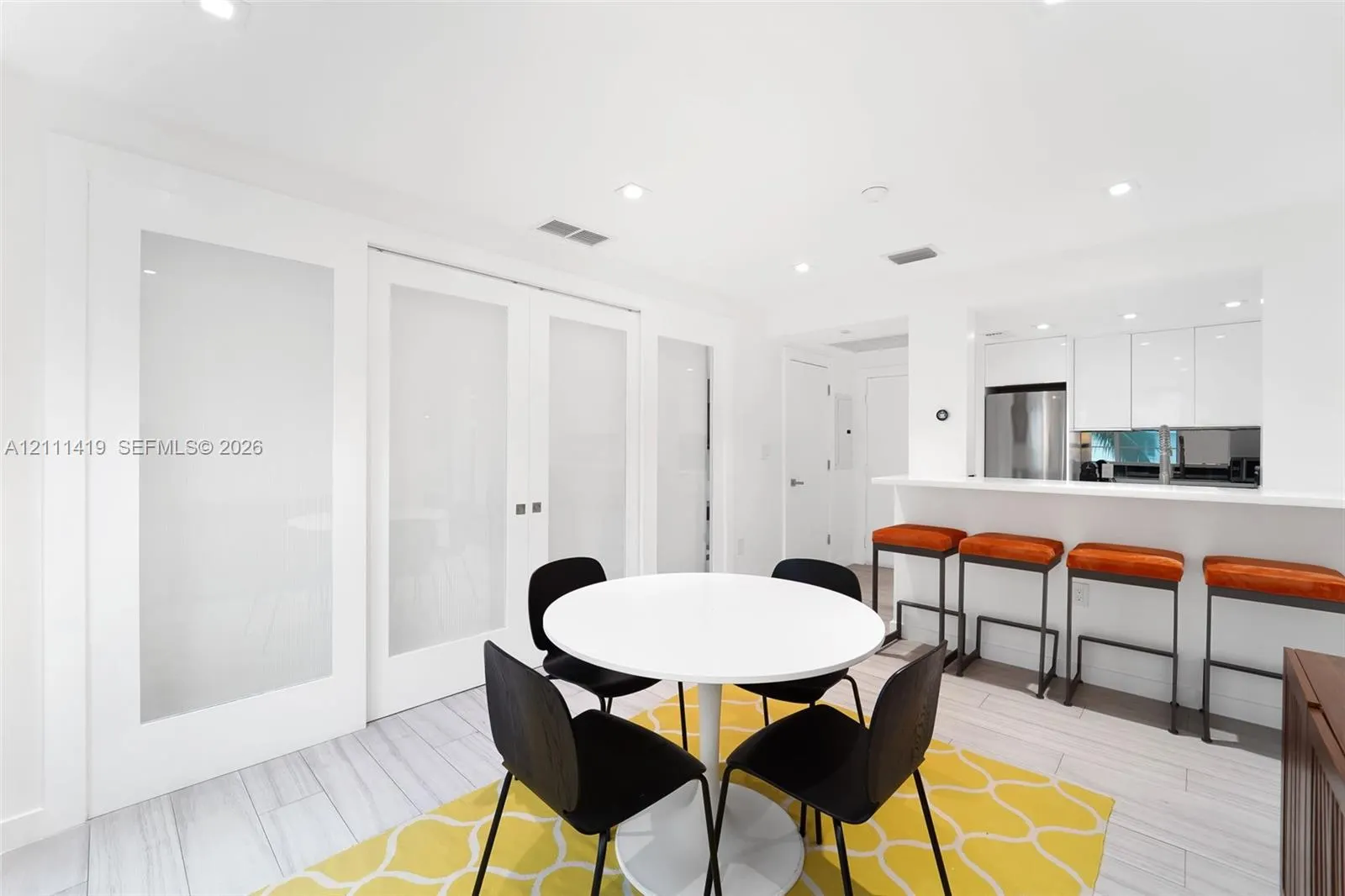 1460 Ocean Drive #307