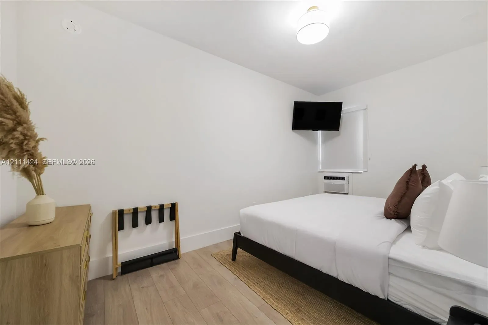 8040 Harding Avenue #4