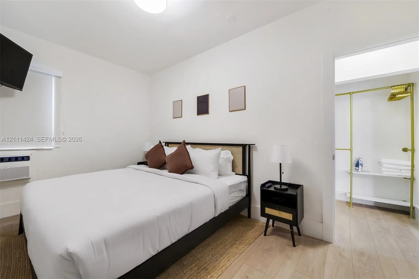 8040 Harding Avenue #4