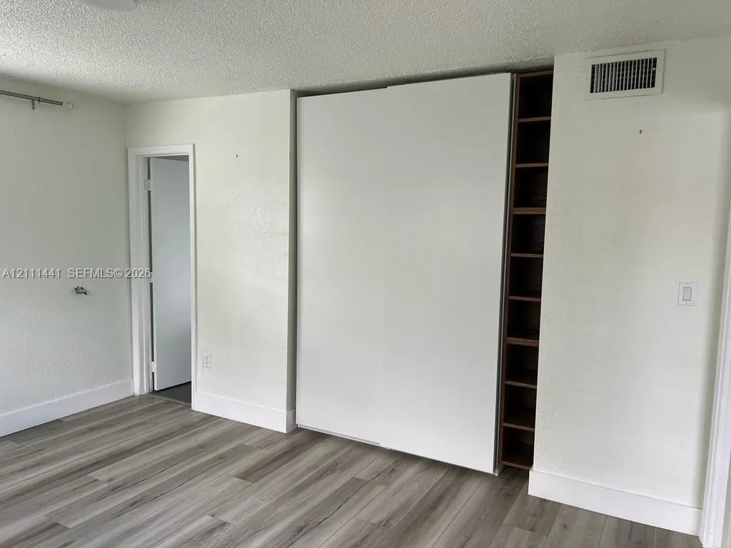 444 SW 4th Street #102