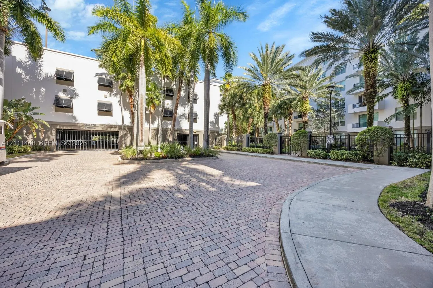 2421 NE 65th Street #211