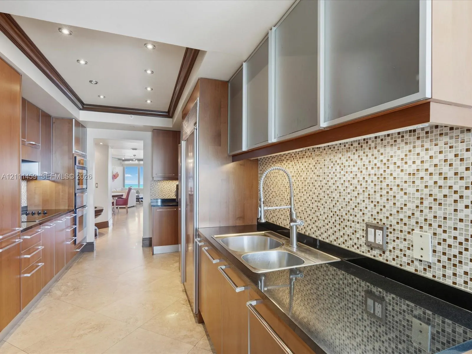 3101 S Ocean Drive #2707