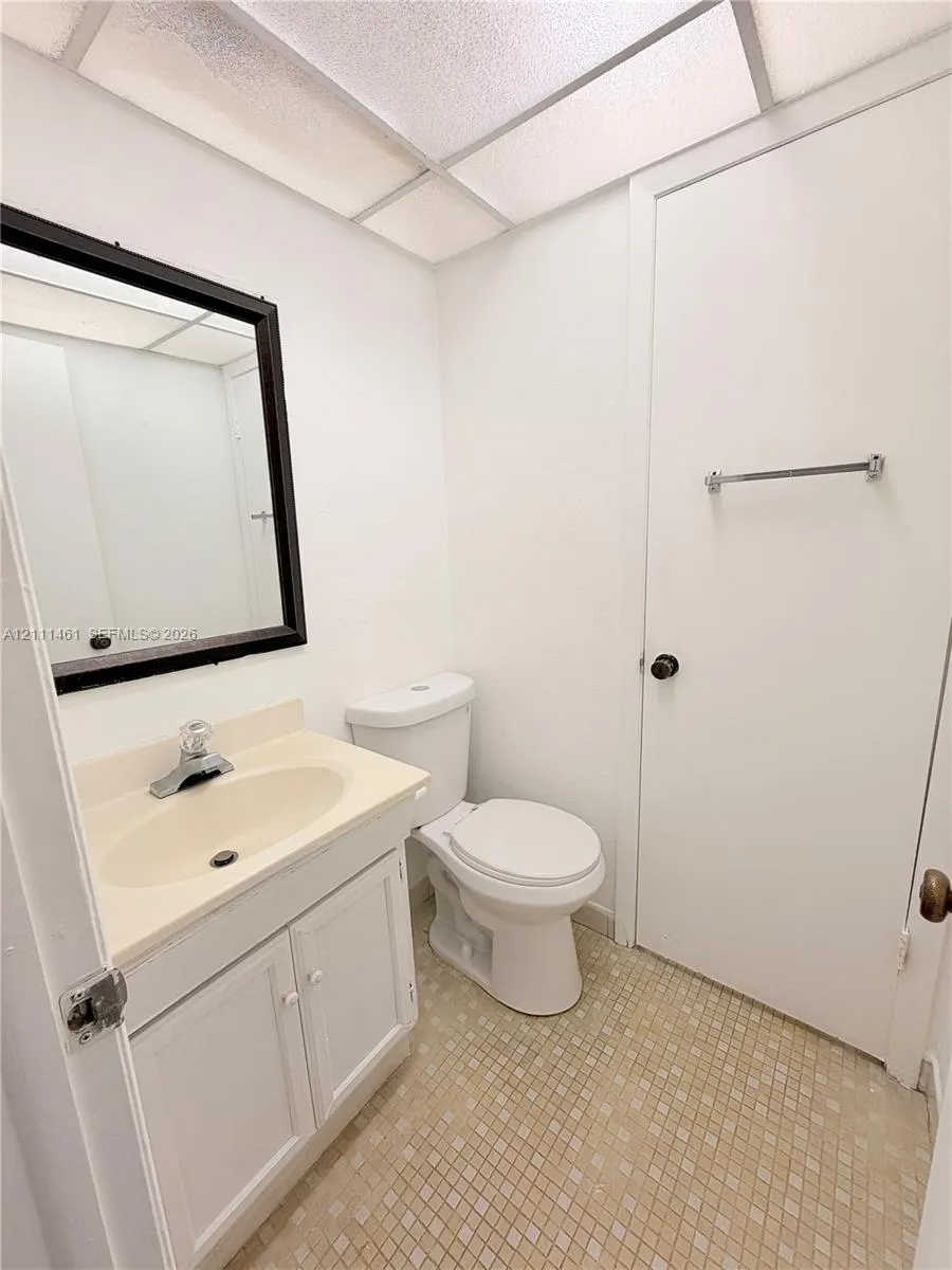 6820 W Flagler Street #111