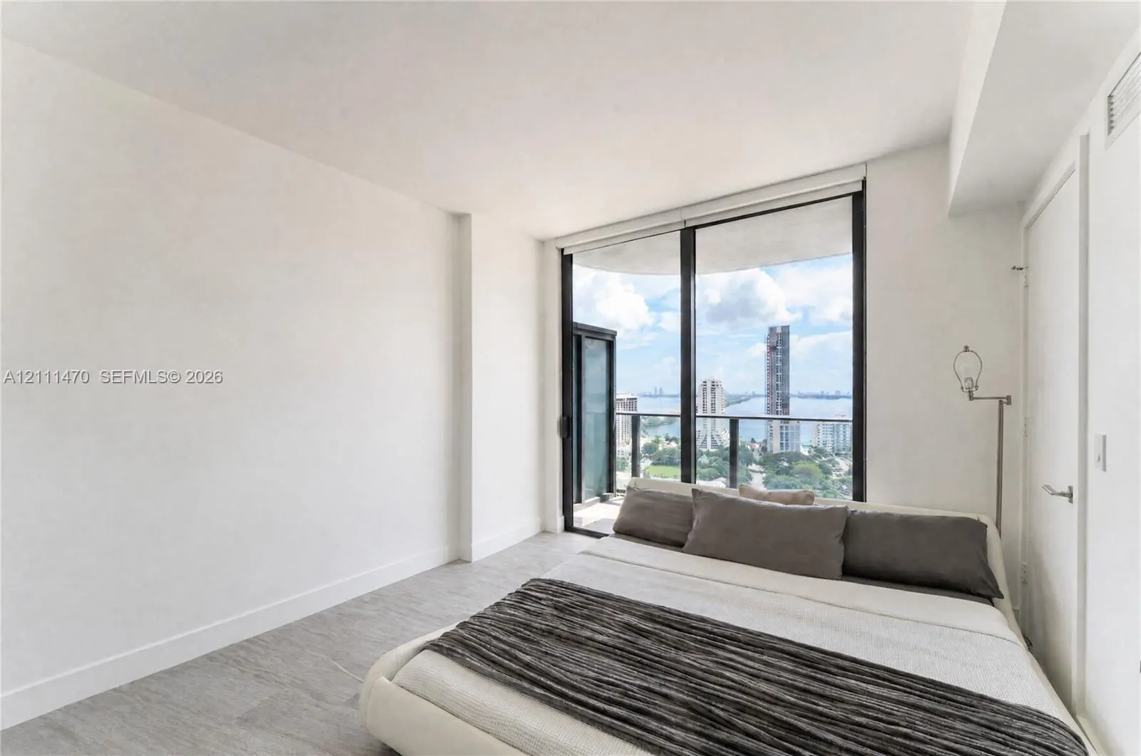121 NE 34th Street #2204