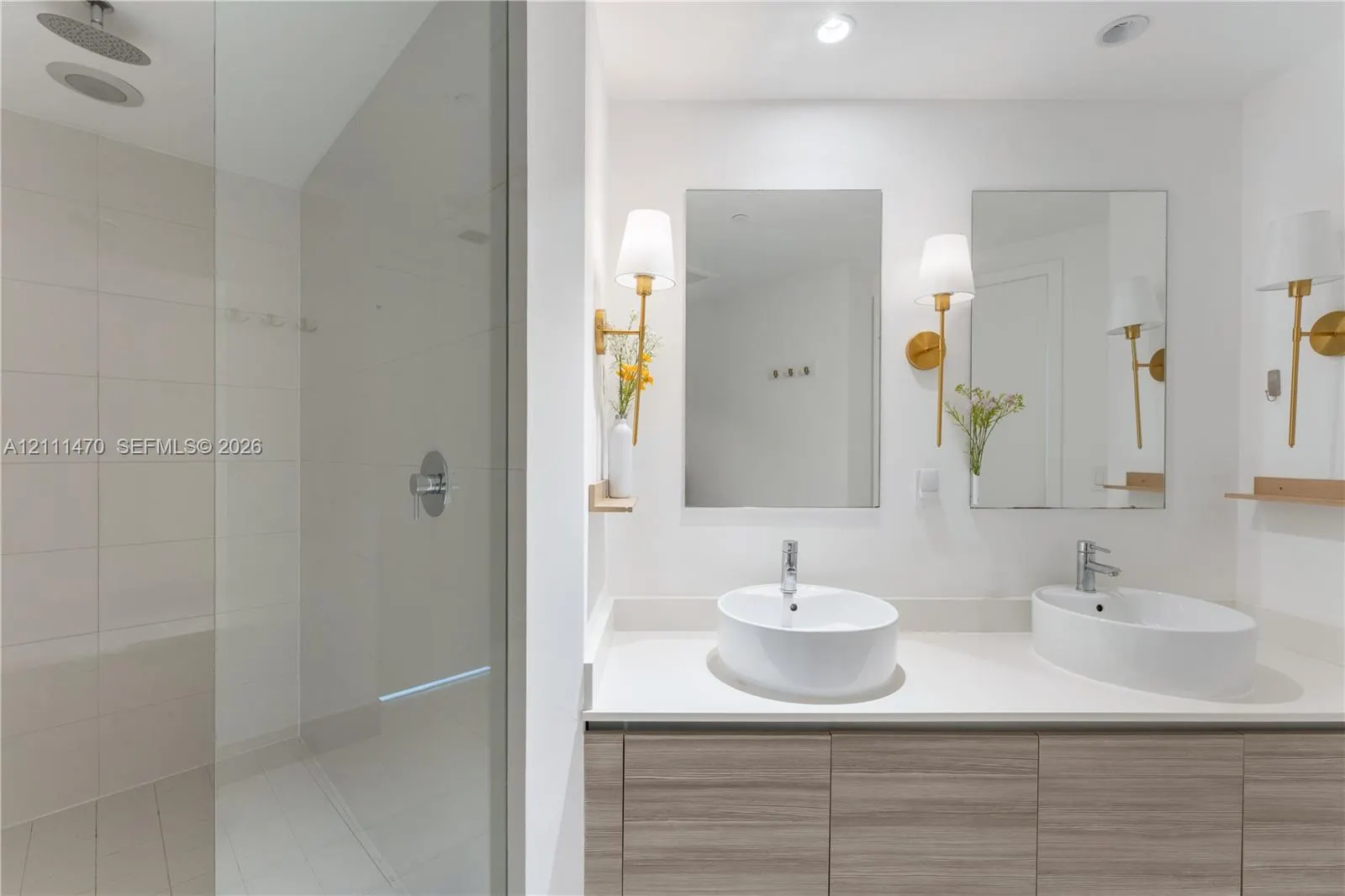 121 NE 34th Street #2204