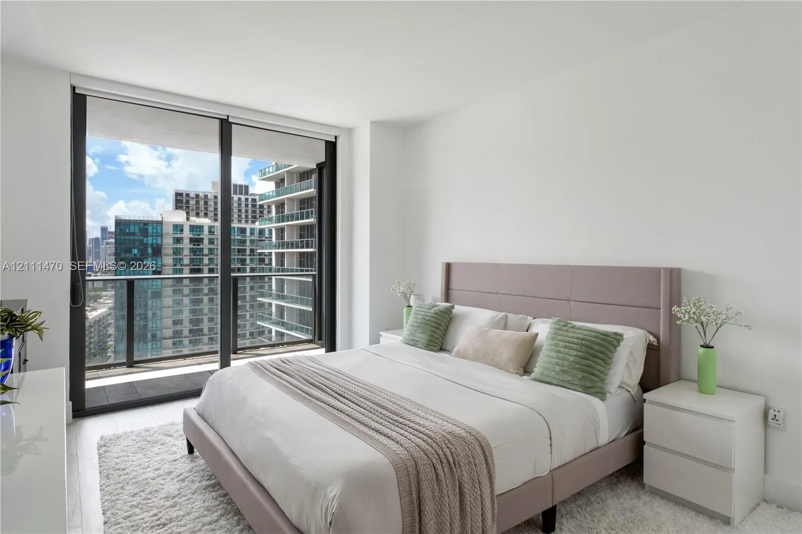 121 NE 34th Street #2204