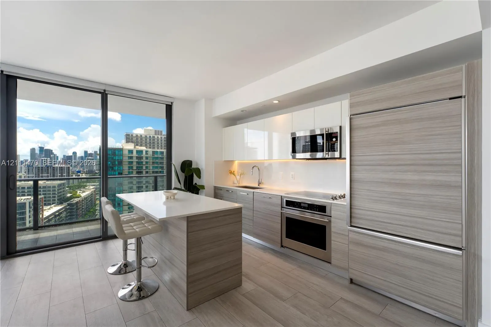 121 NE 34th Street #2204