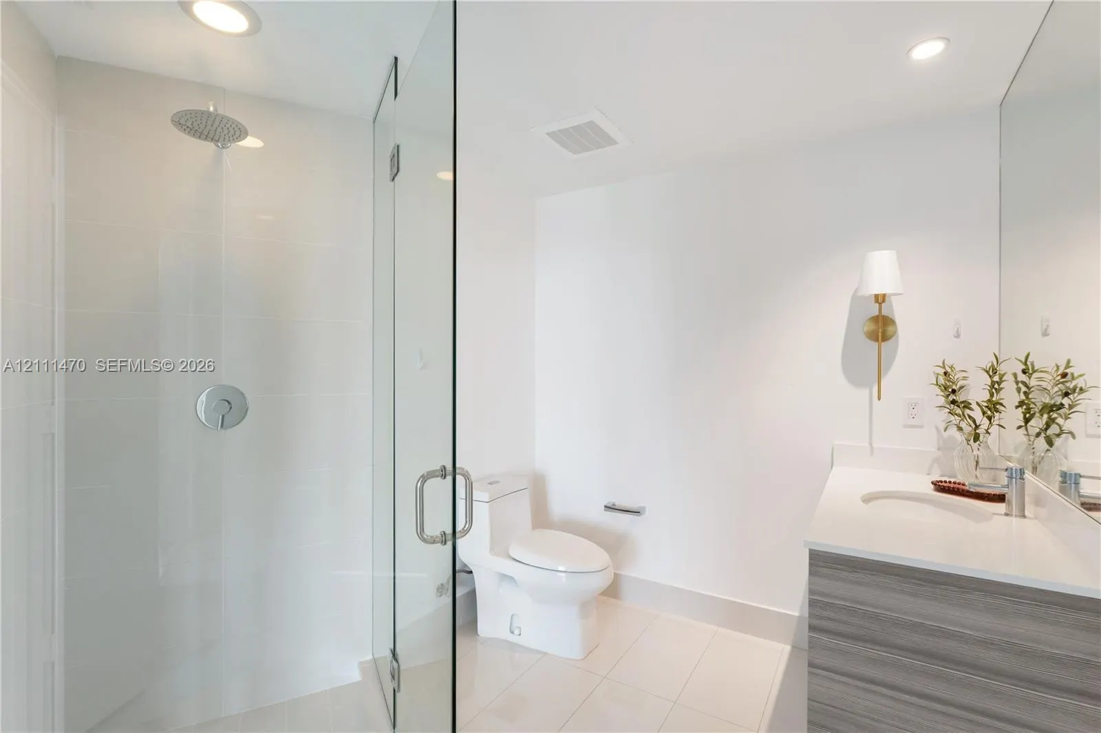 121 NE 34th Street #2204