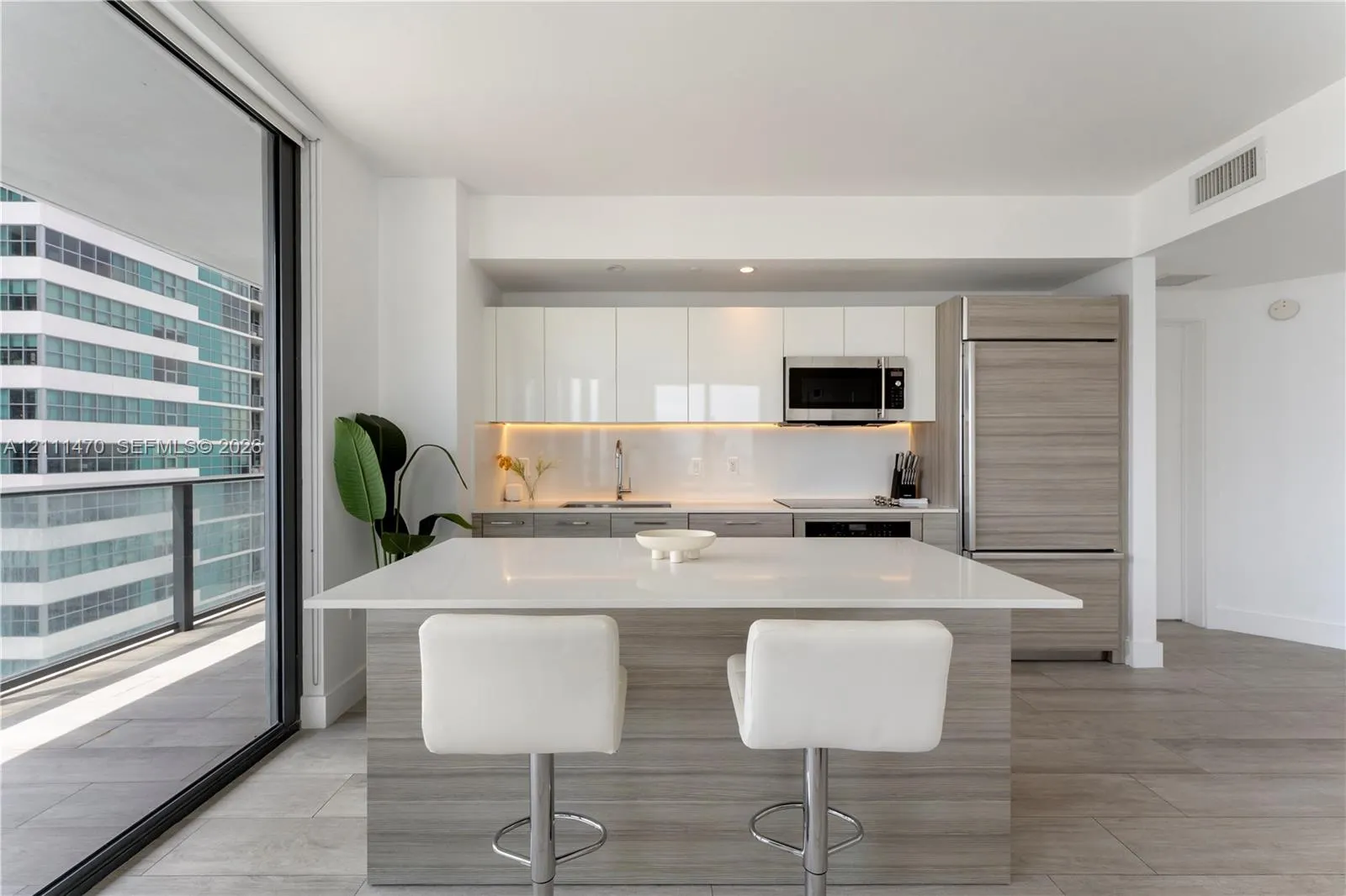 121 NE 34th Street #2204
