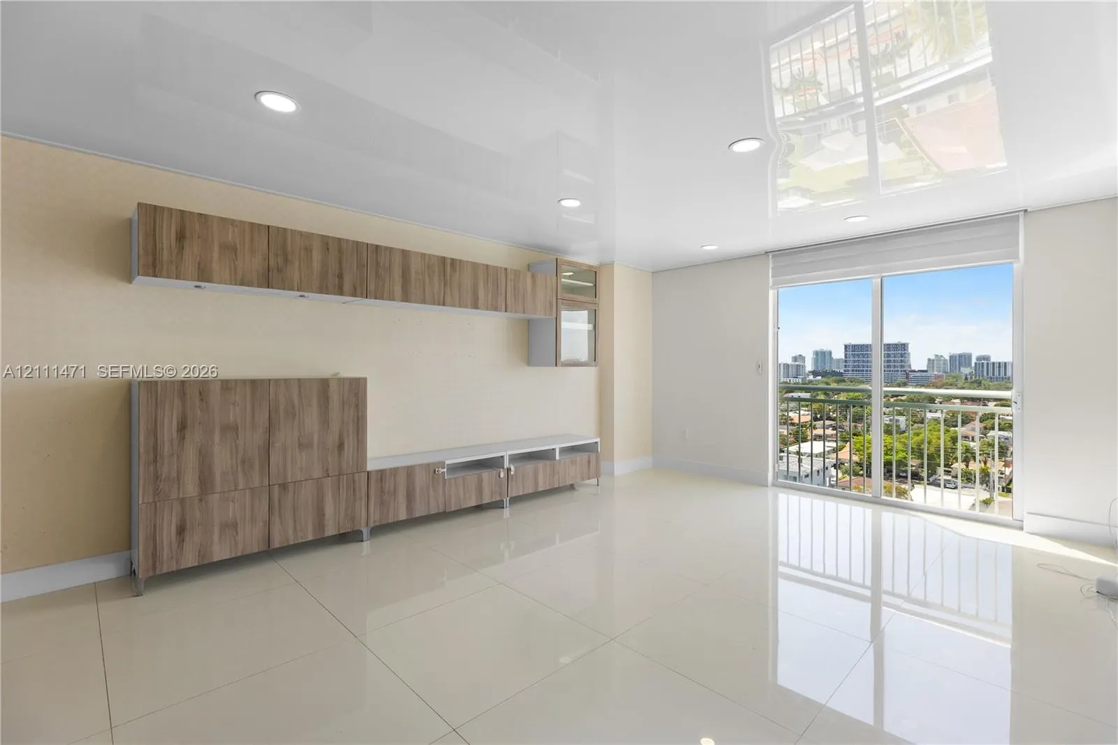 3000 Coral Way #1110