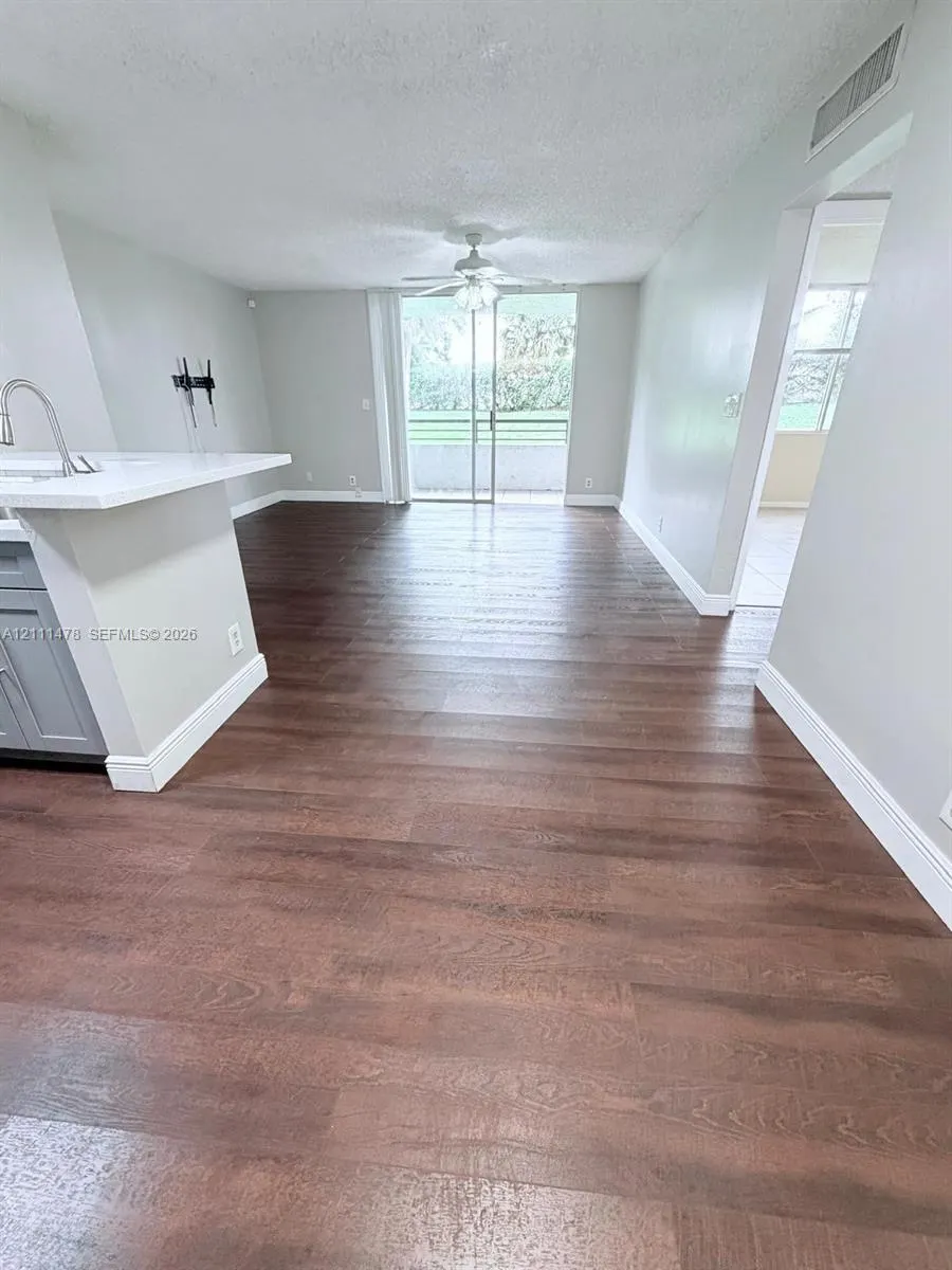 741 Lyons Road #17108