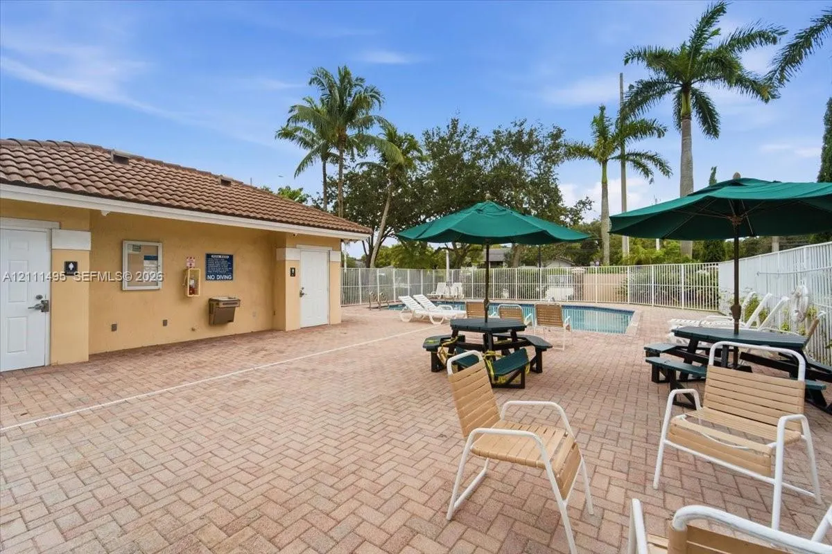 5331 NW 89th Terrace