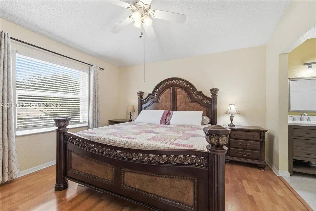 5331 NW 89th Terrace