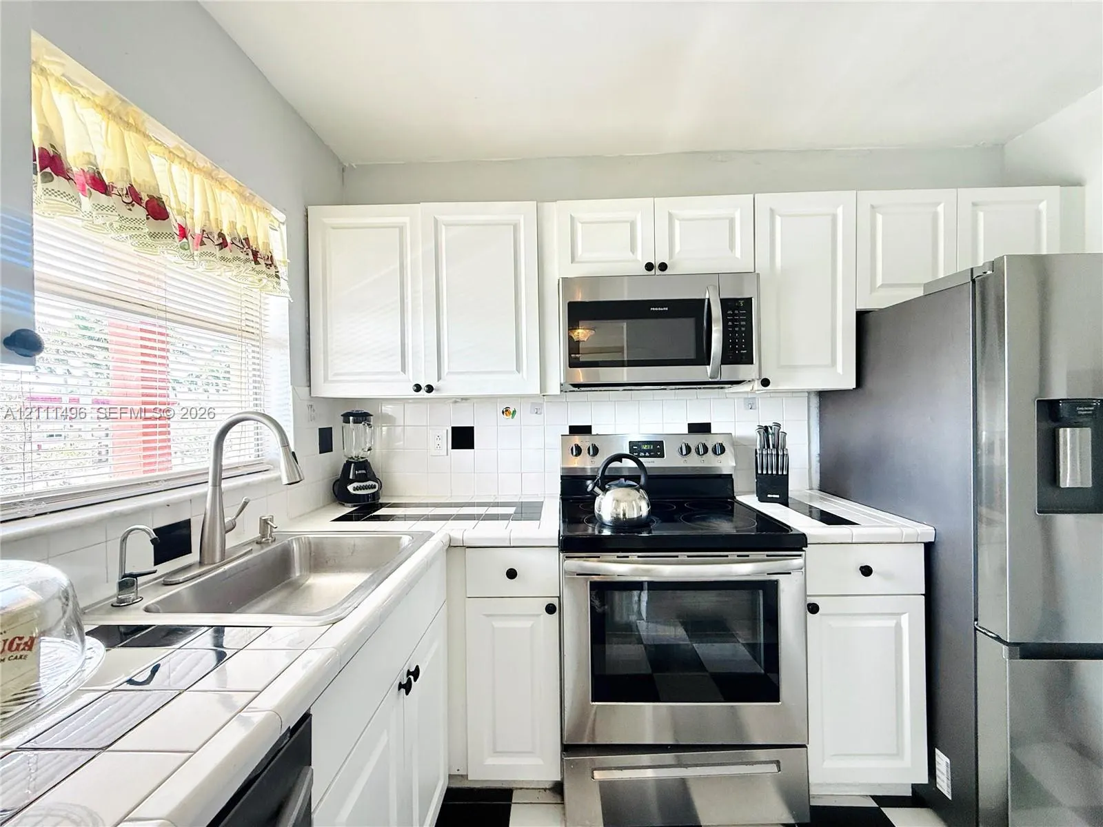 7891 N Sunrise Lakes Drive #310