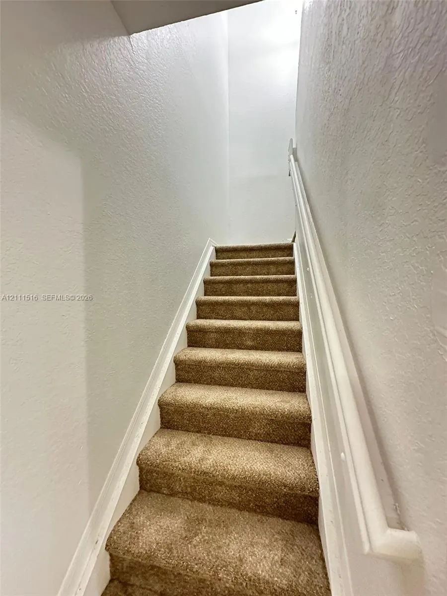 845 SW 6th Place