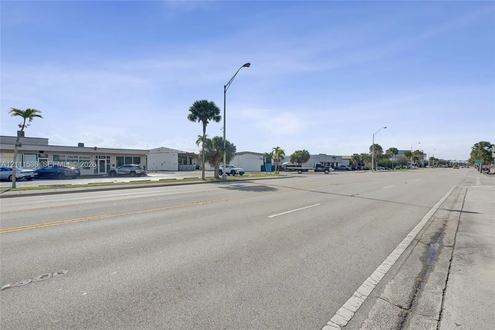 15330 W Dixie Highway