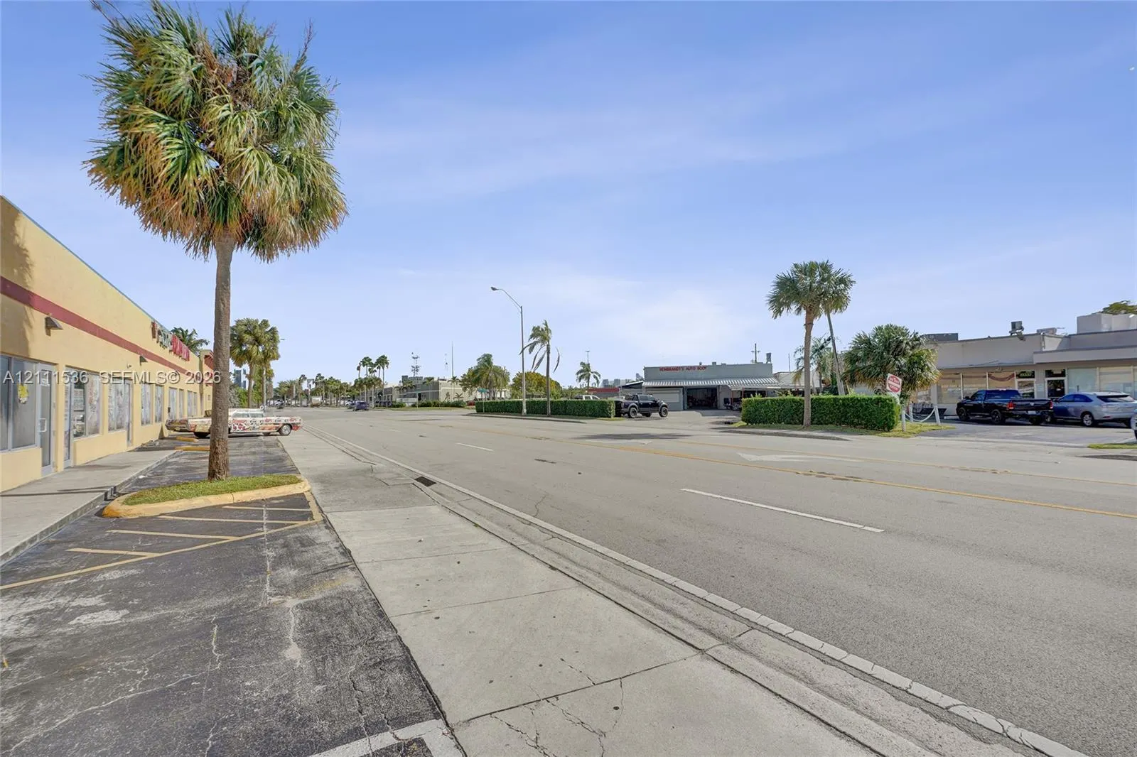 15330 W Dixie Highway