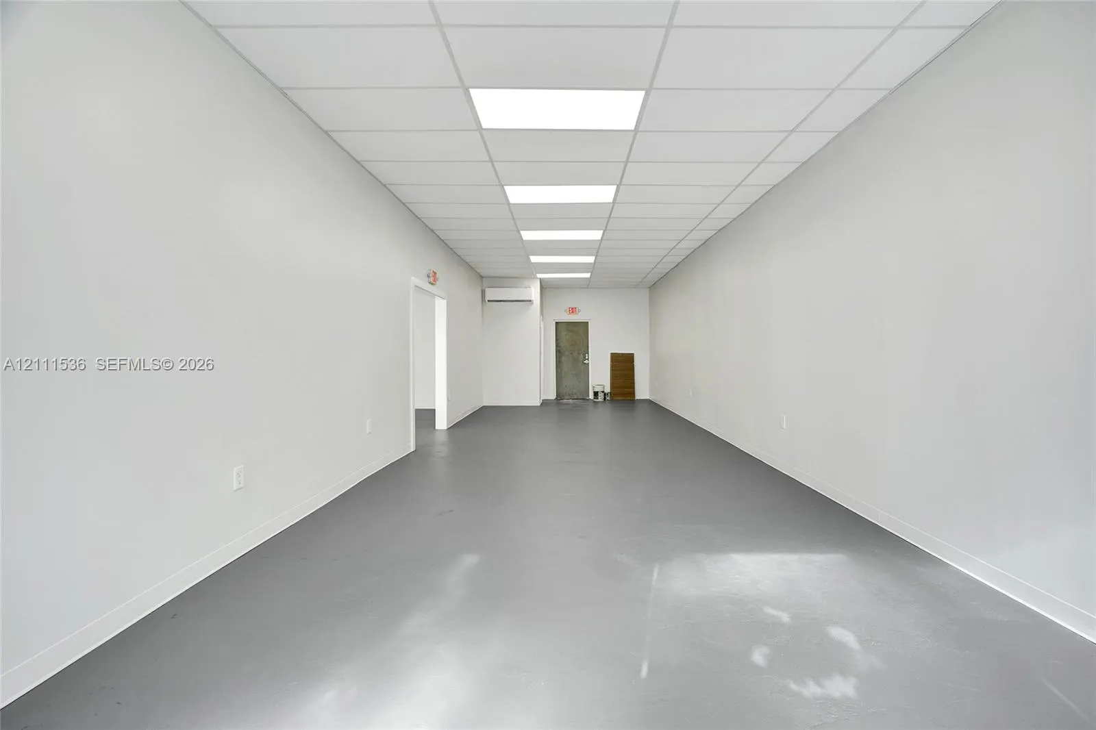 15330 W Dixie Highway