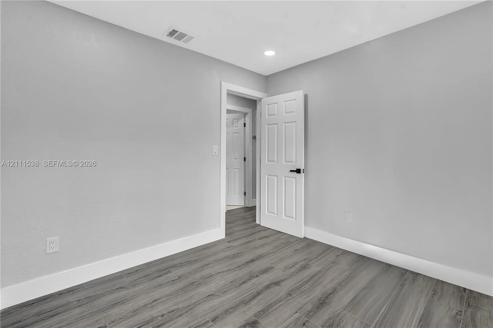 255 NE 41st Street
