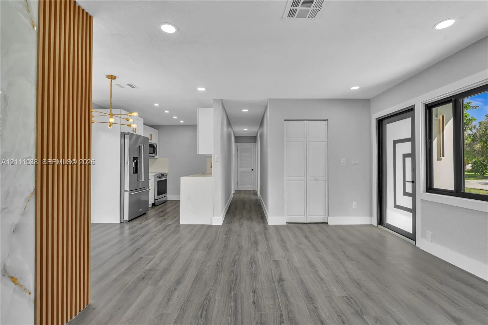 255 NE 41st Street