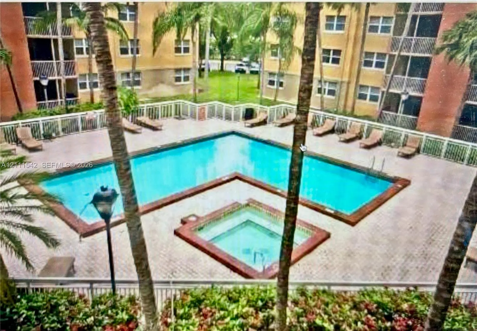 8333 Lake Drive #404