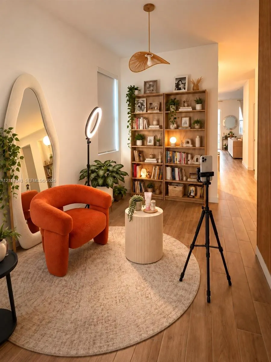 183 NE 13th Terrace #183