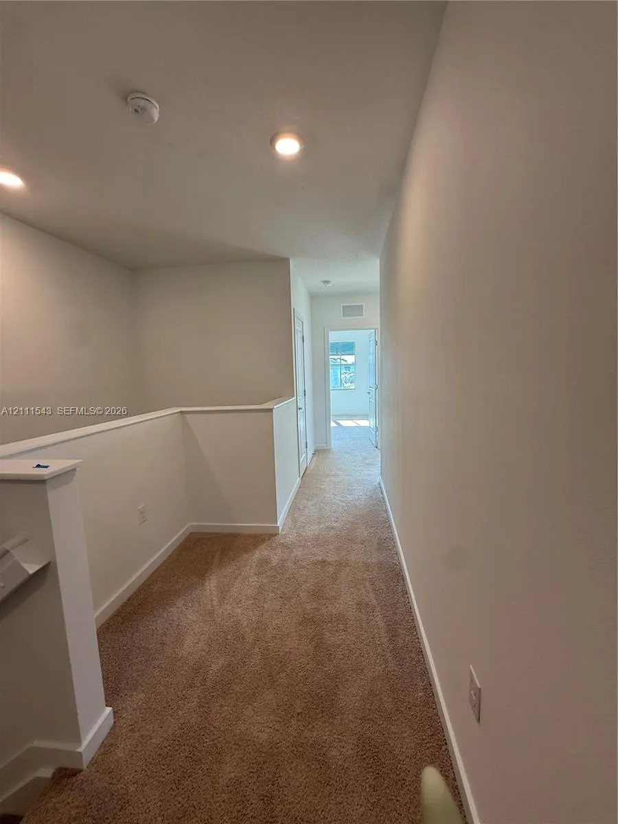 183 NE 13th Terrace #183
