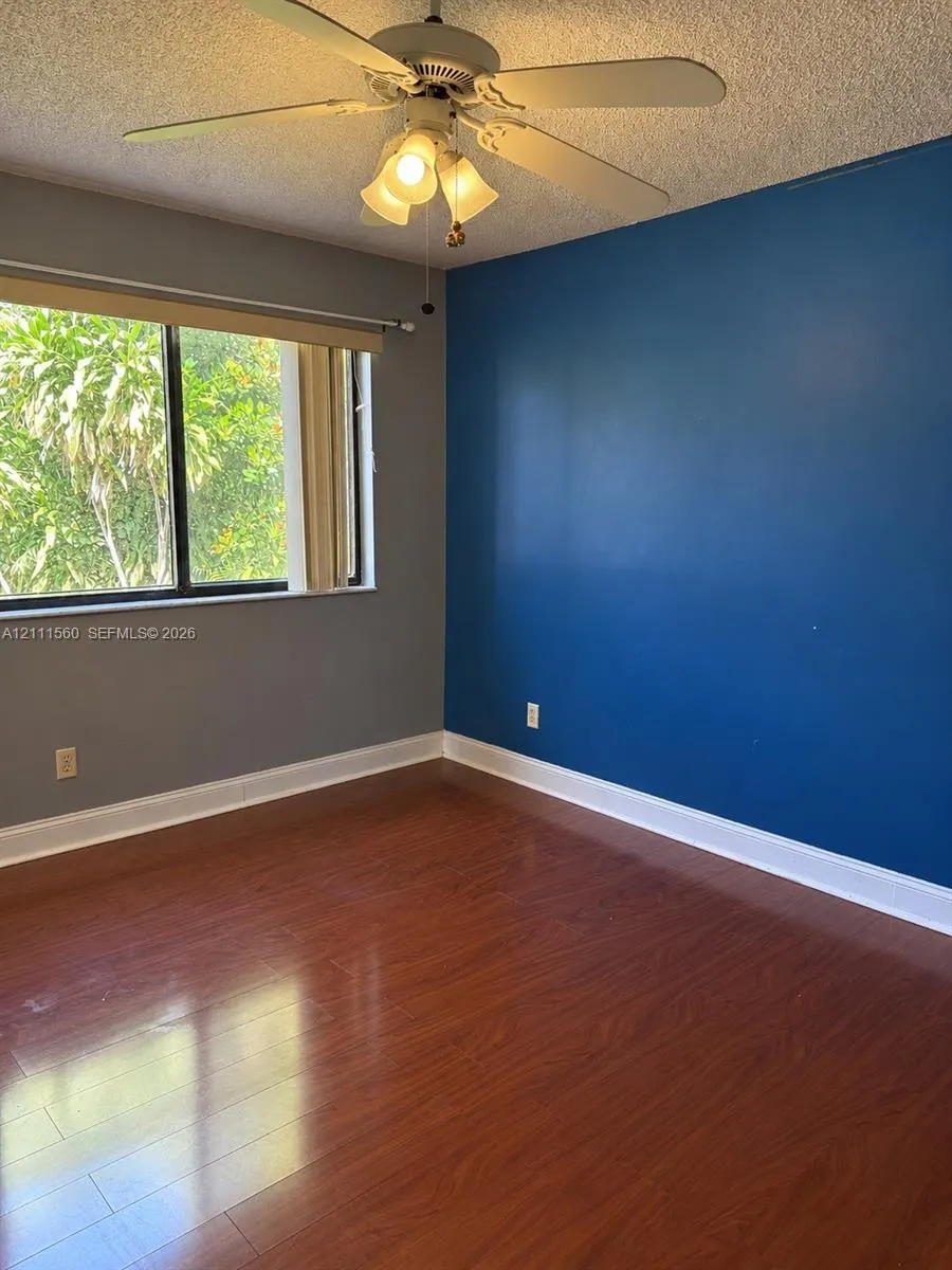 3539 W Inverrary Boulevard W #1