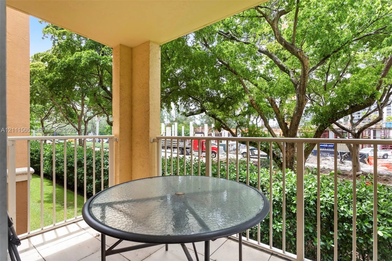 19555 E Country Club Drive #8208
