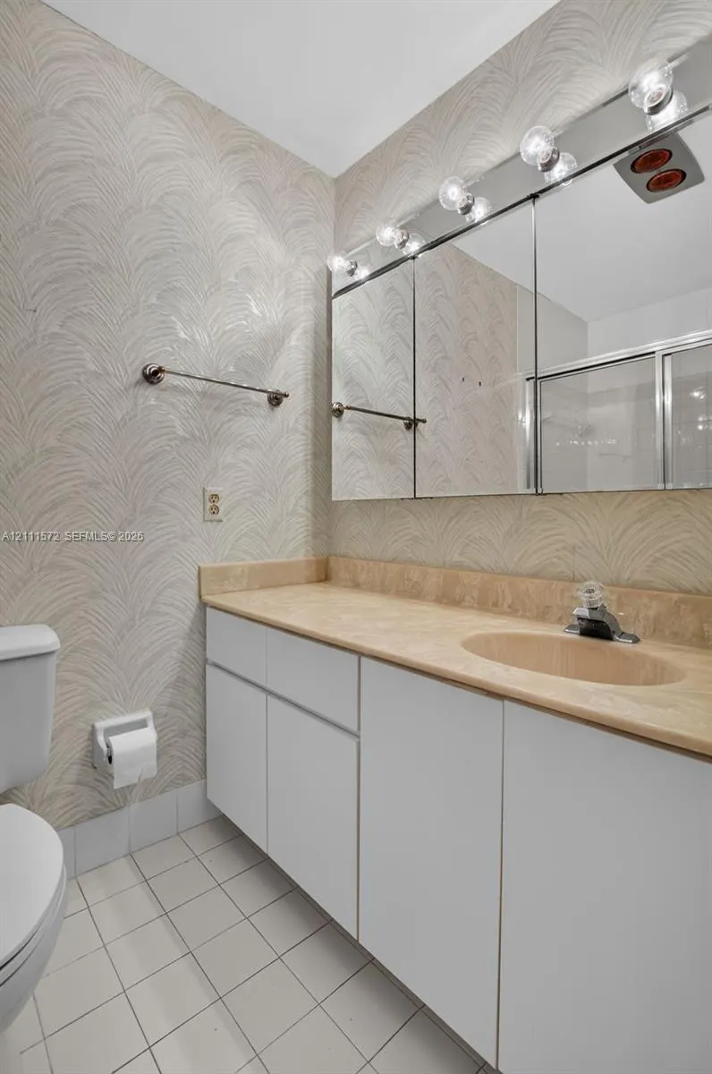 1010 E Circle Terrace E #A