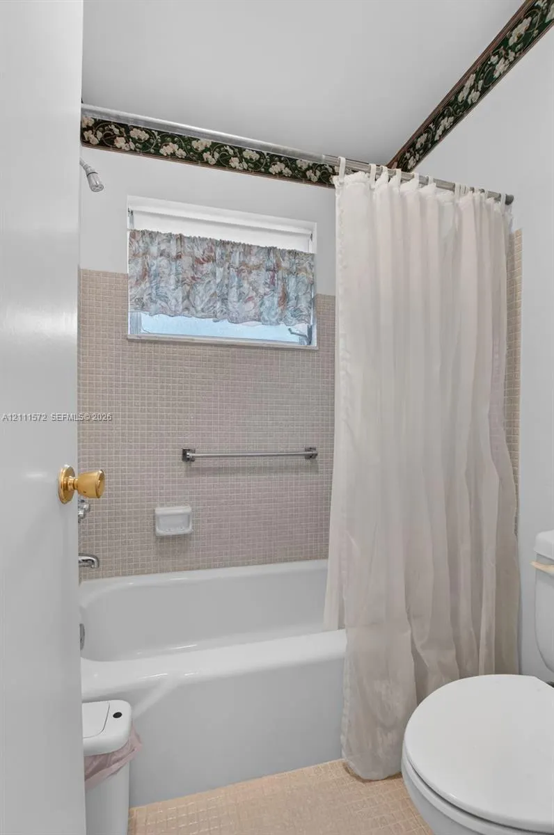 1010 E Circle Terrace E #A