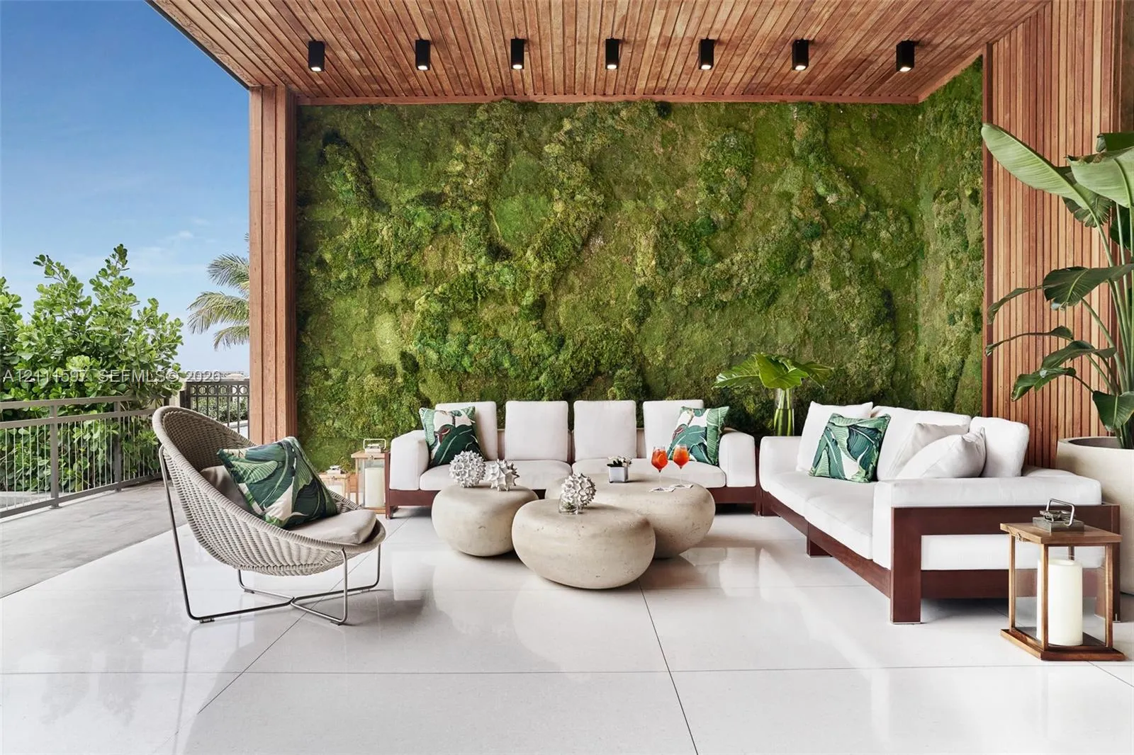 6800 Fisher Island Drive #6843