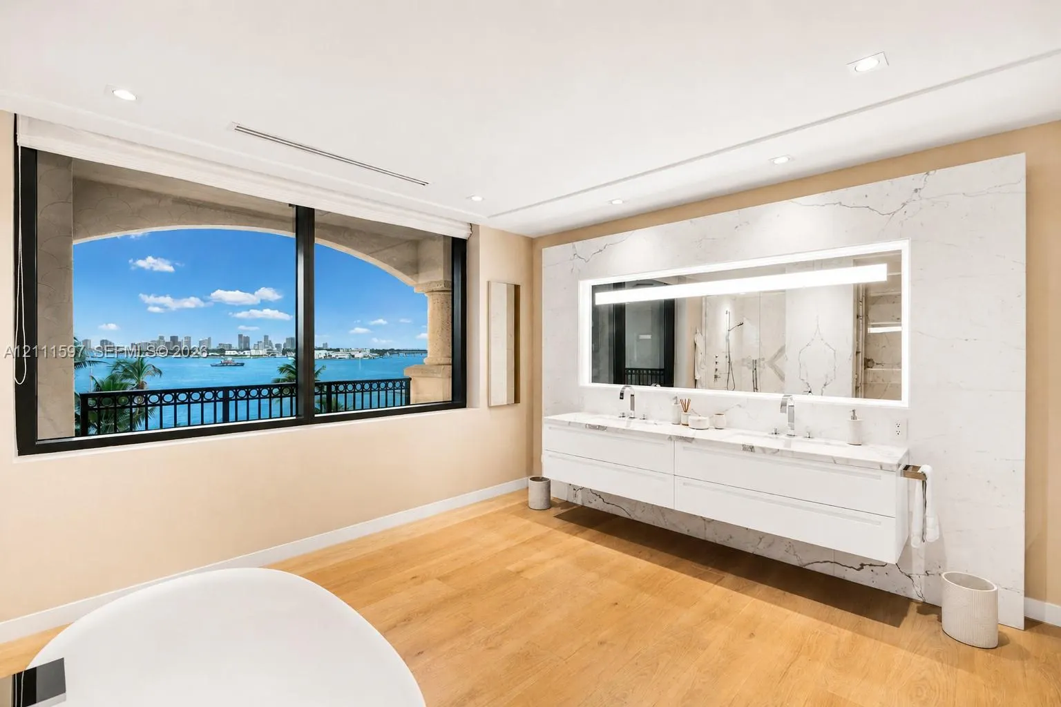 6800 Fisher Island Drive #6843