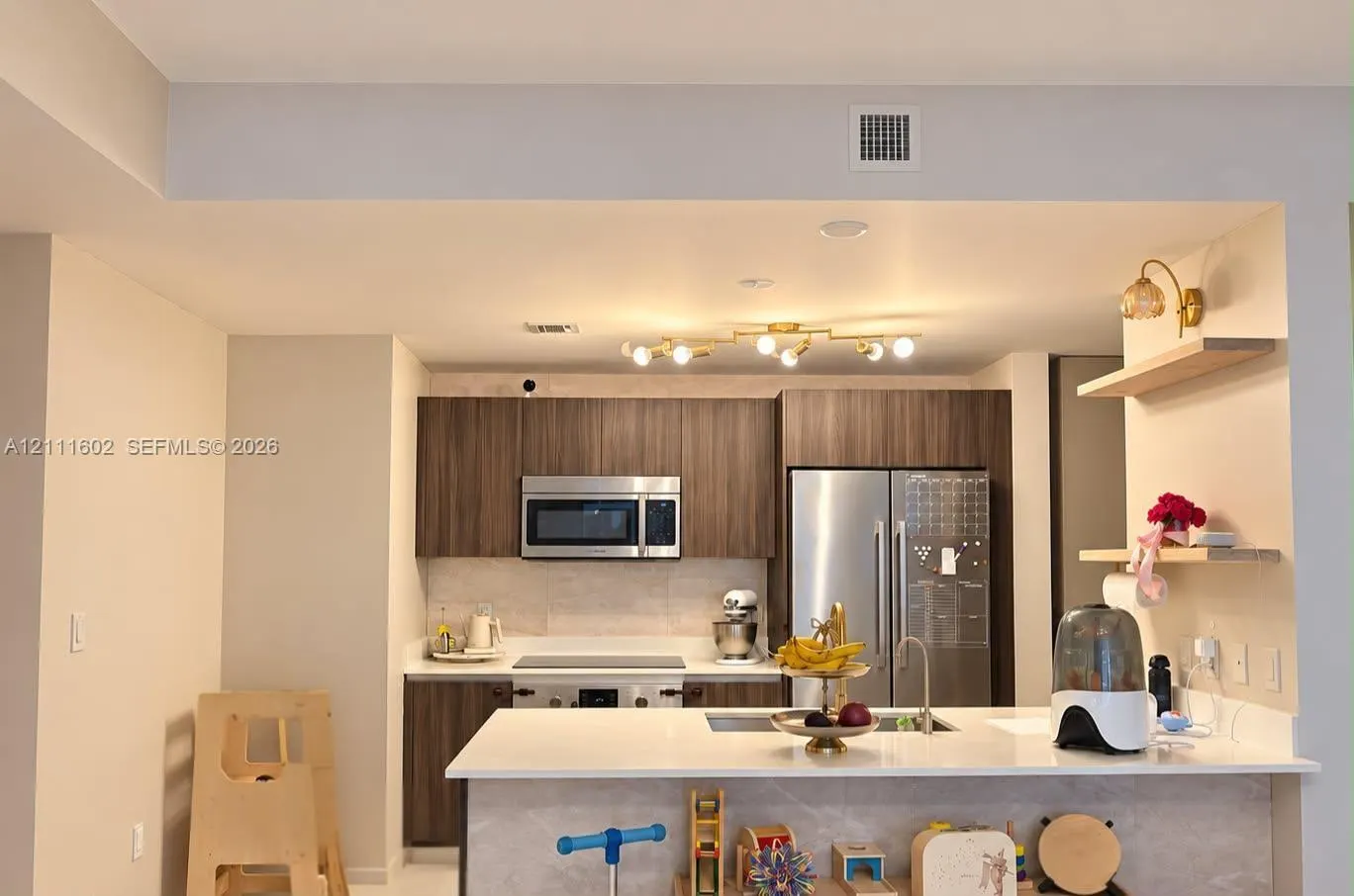488 NE 18th Street #2009
