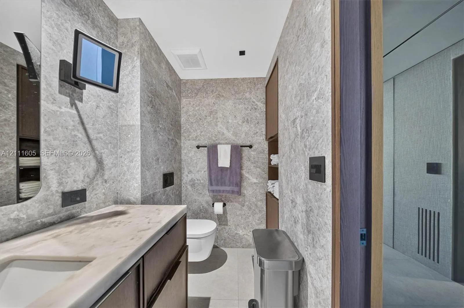 1330 West Avenue #PH02