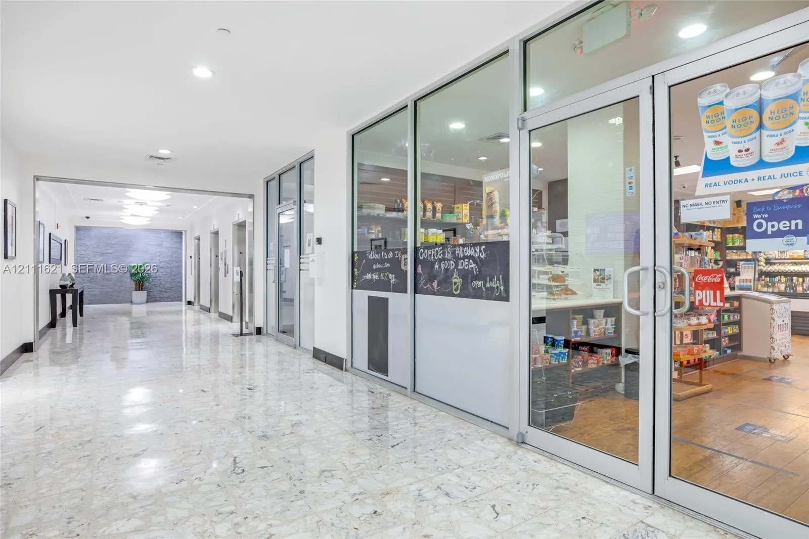 1200 West Avenue #PH15