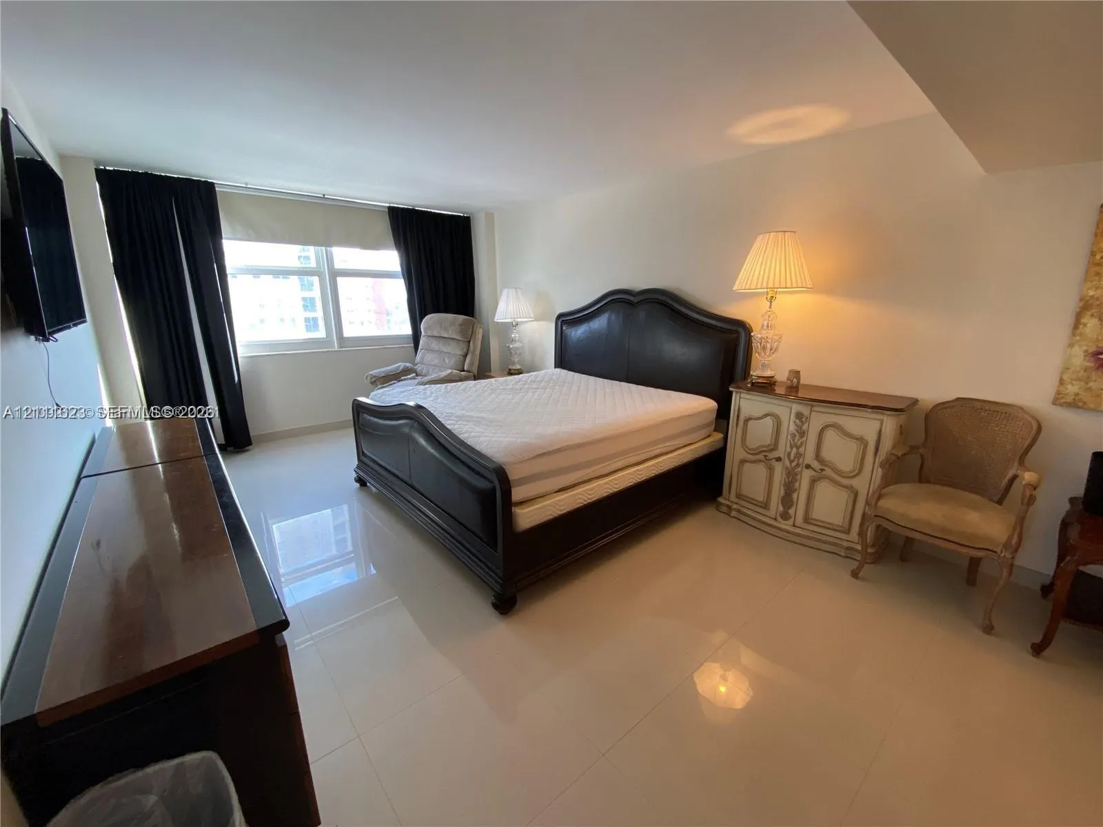 2030 S Ocean Drive #412