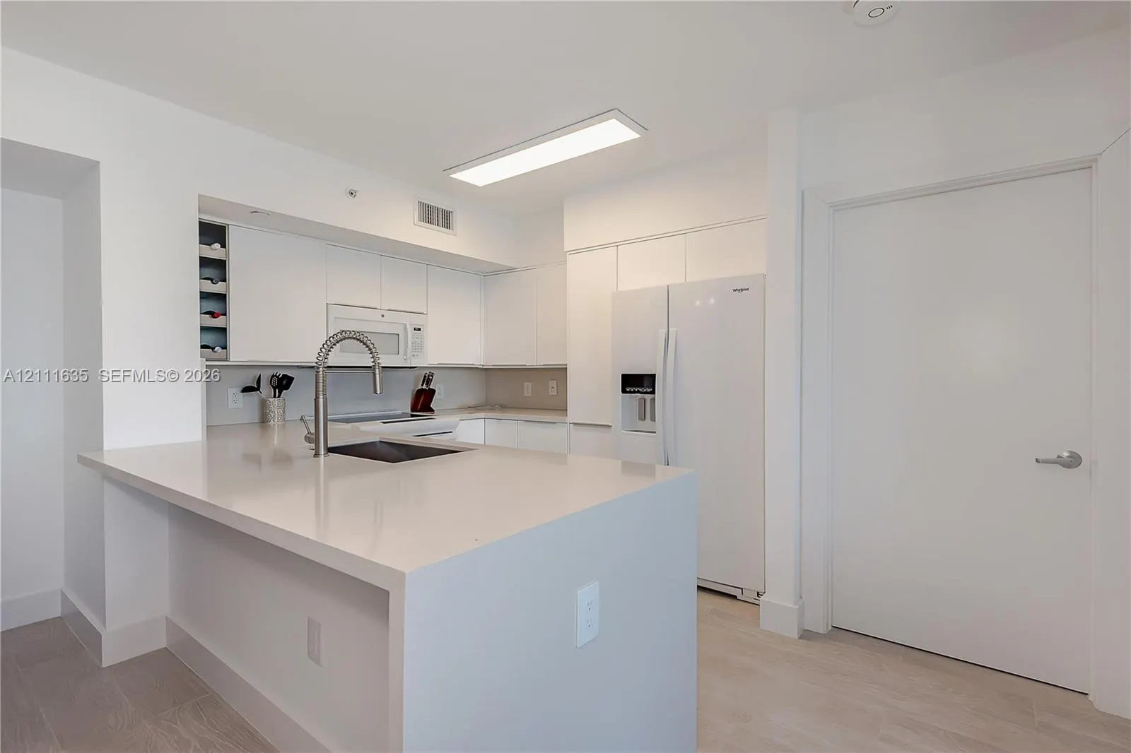 90 Alton Road #2410