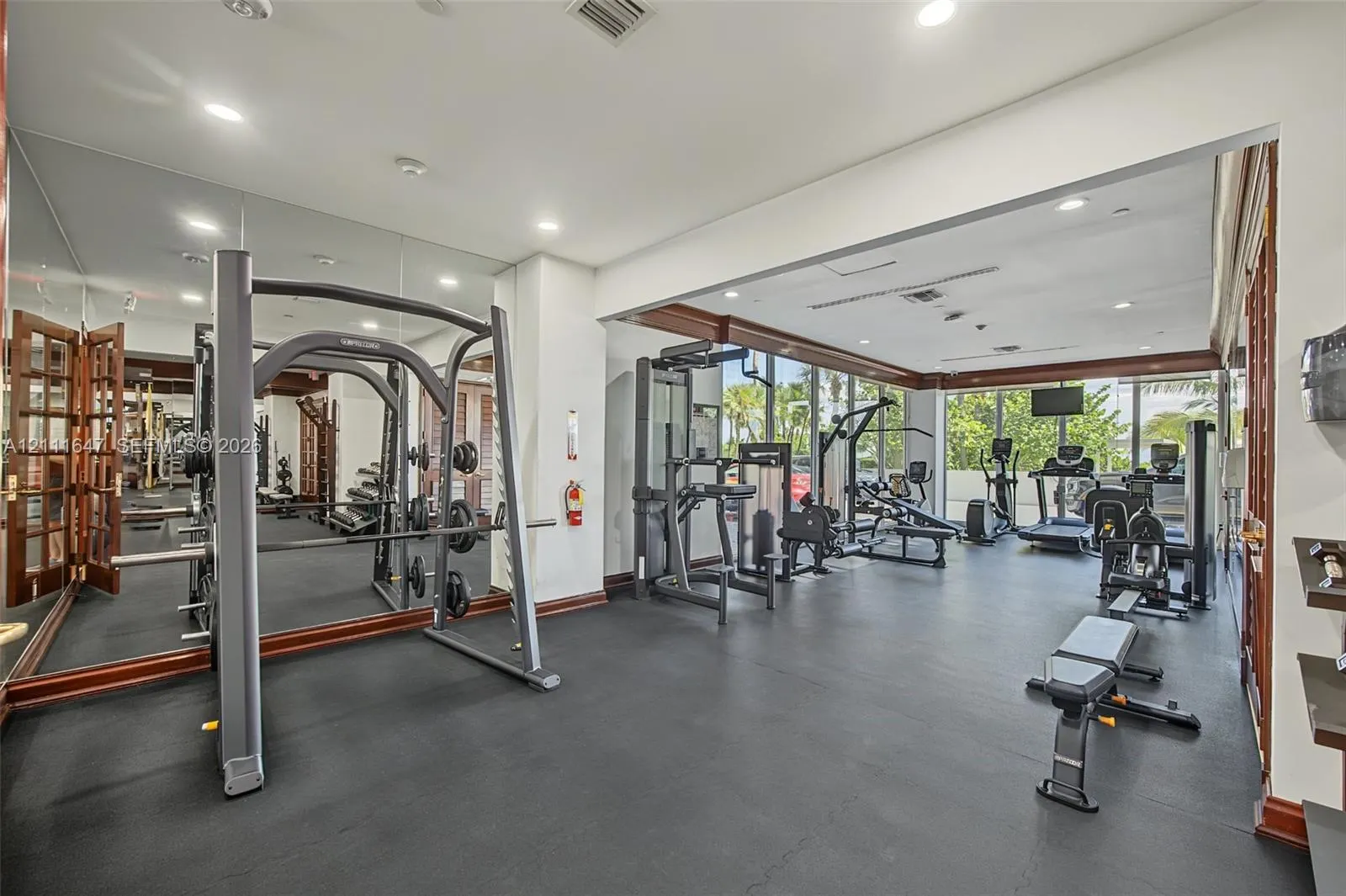 8925 Collins Avenue #4J