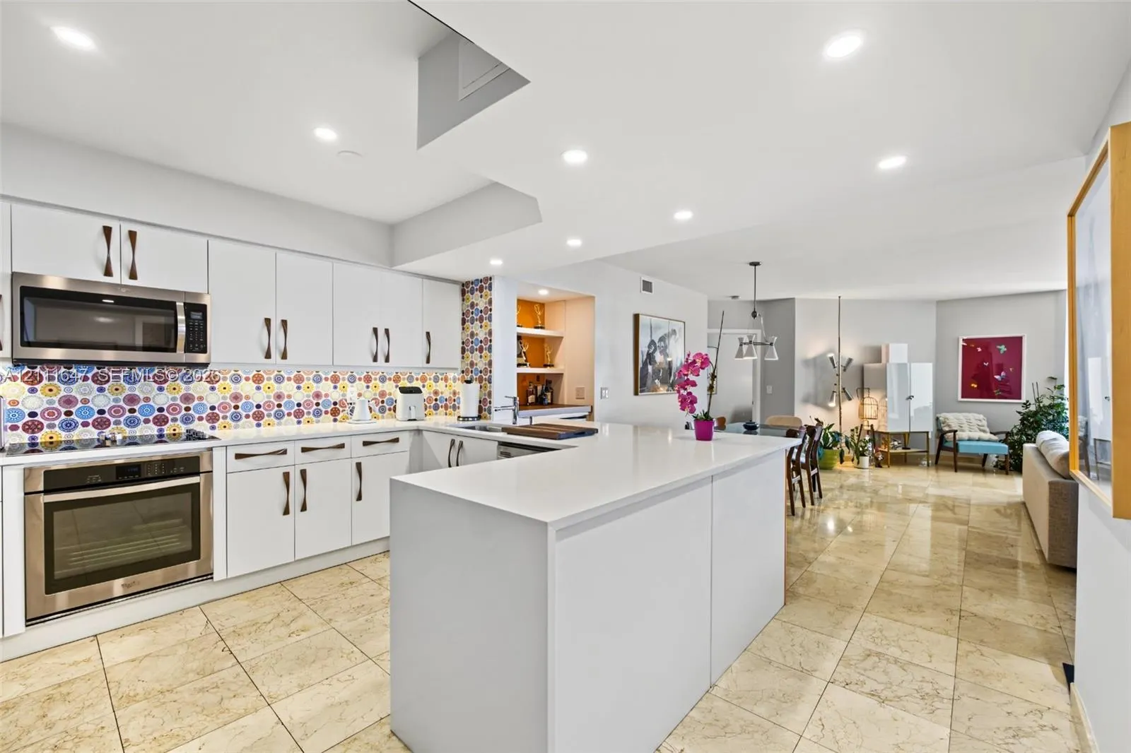 8925 Collins Avenue #4J