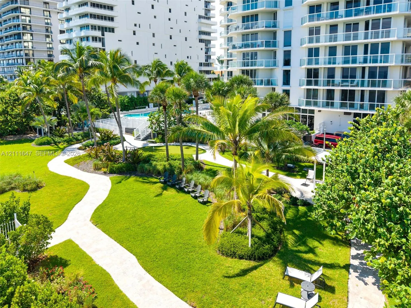 8925 Collins Avenue #4J