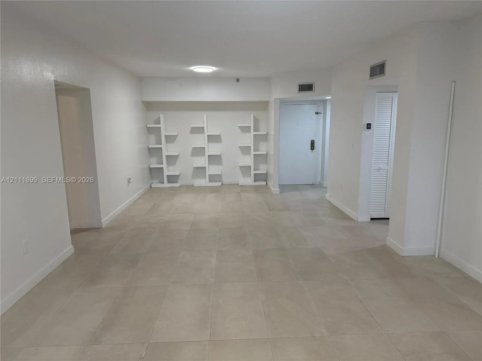 900 NE 195th Street #113