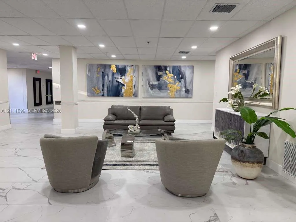 900 NE 195th Street #113