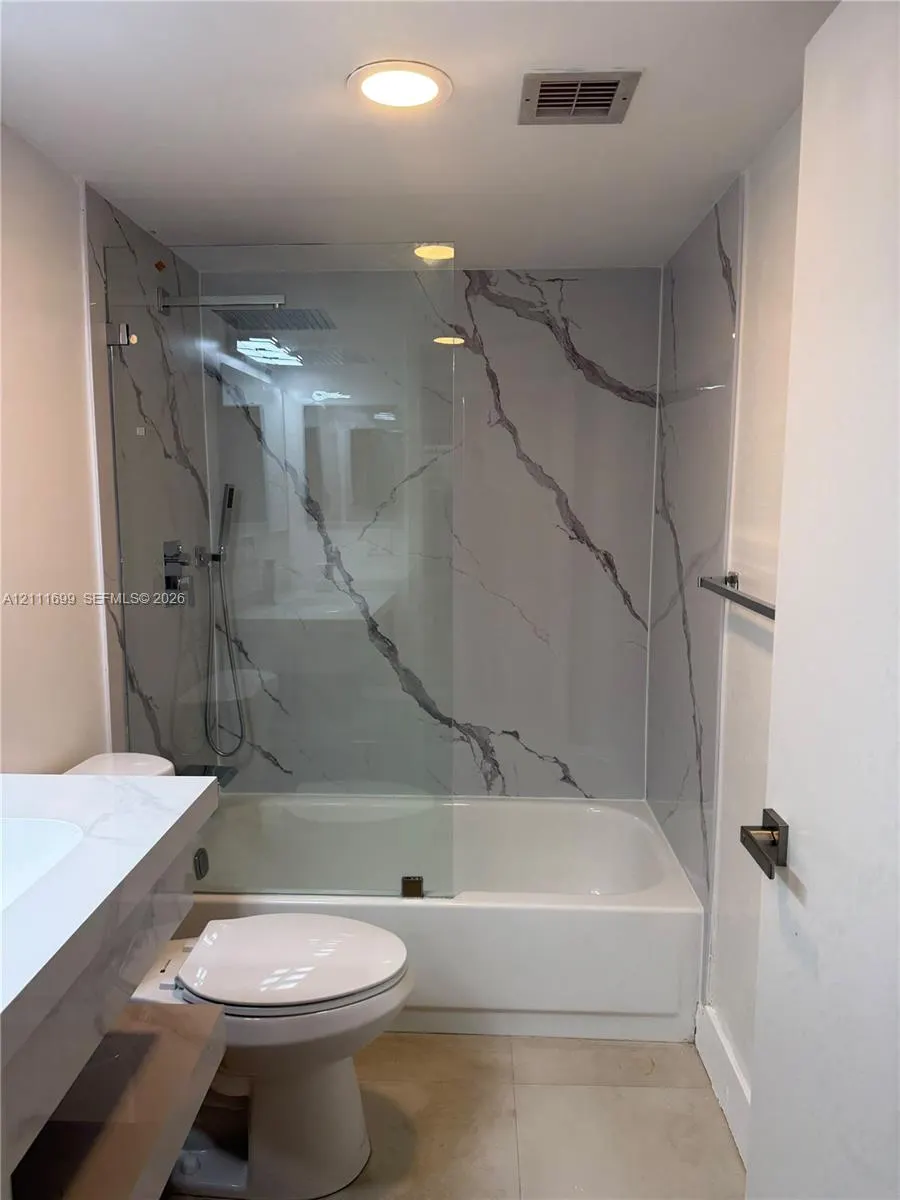 900 NE 195th Street #113