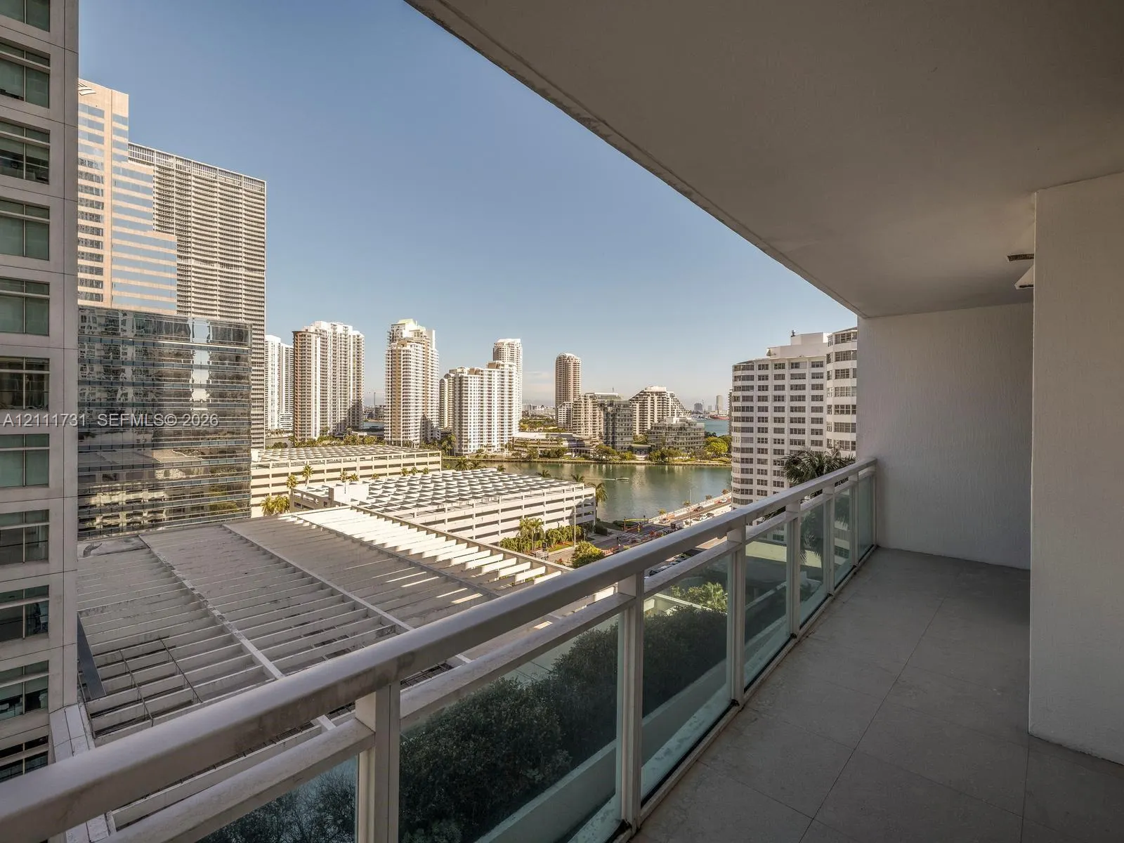 950 Brickell Bay Drive #1404