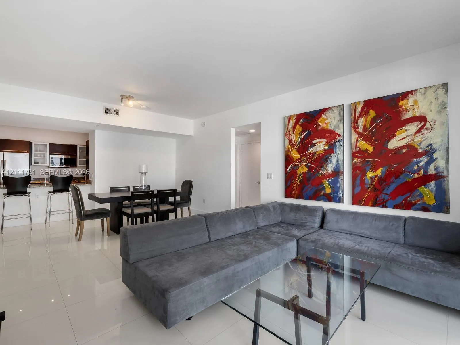 950 Brickell Bay Drive #1404