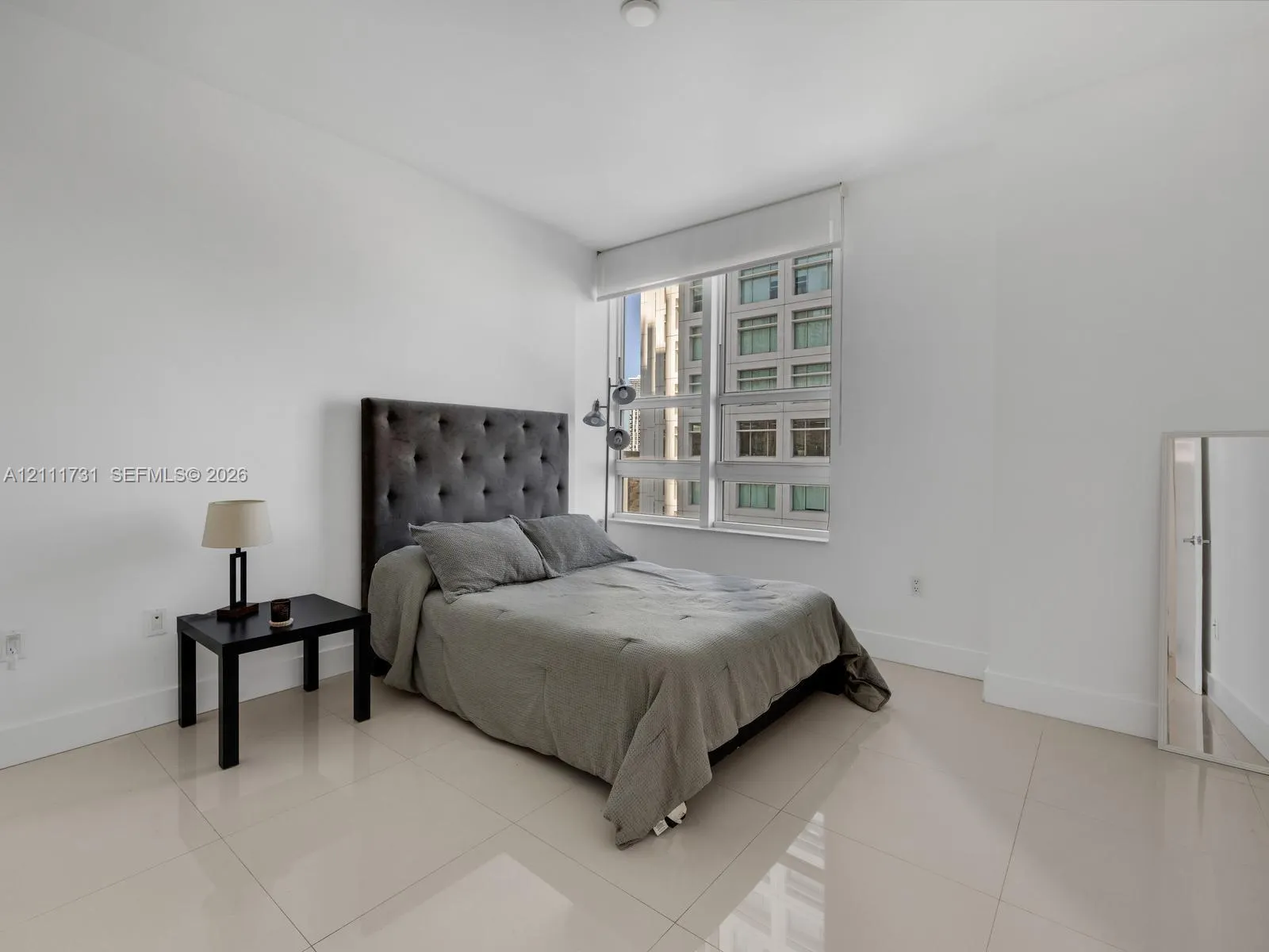 950 Brickell Bay Drive #1404