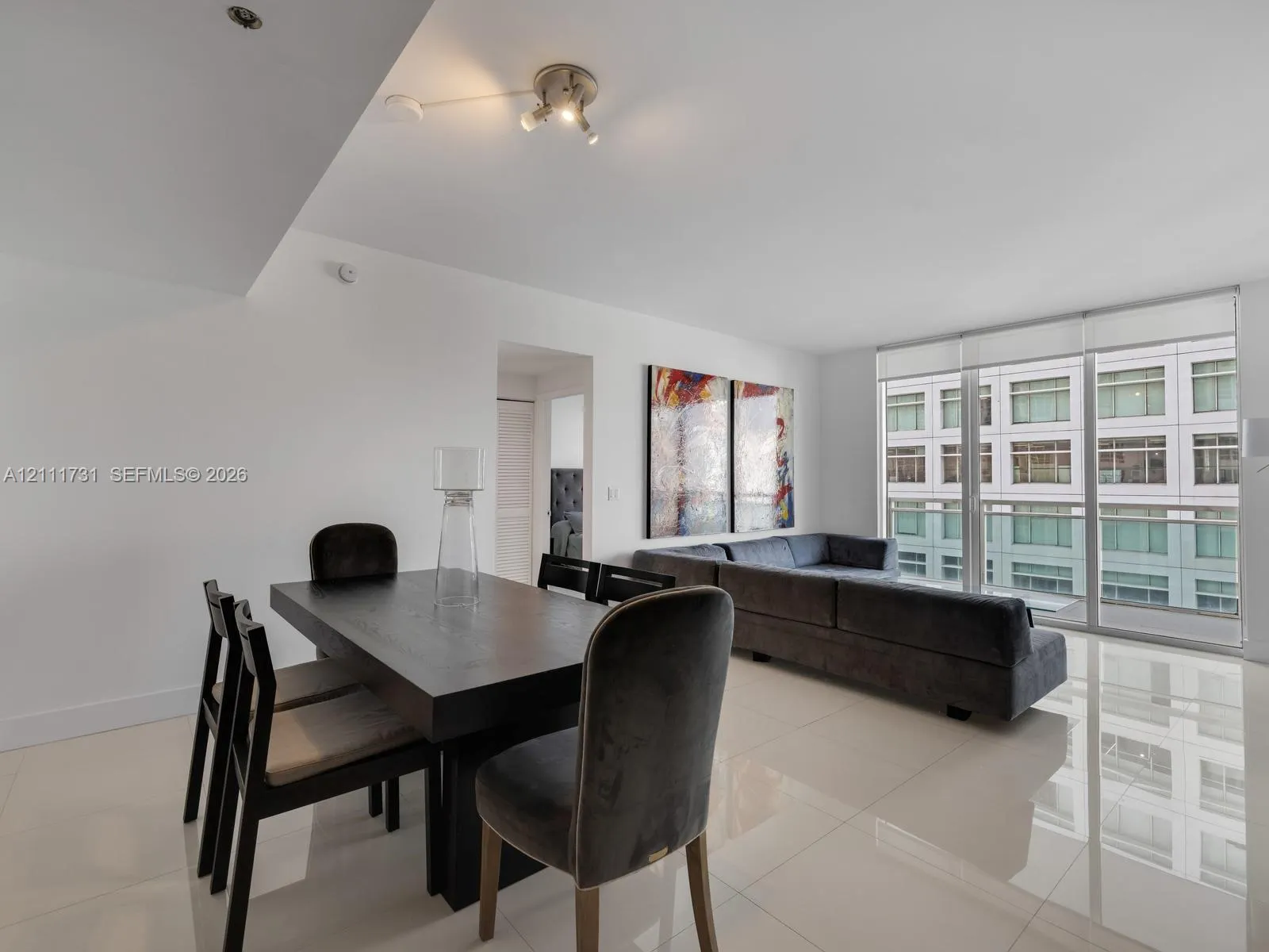 950 Brickell Bay Drive #1404