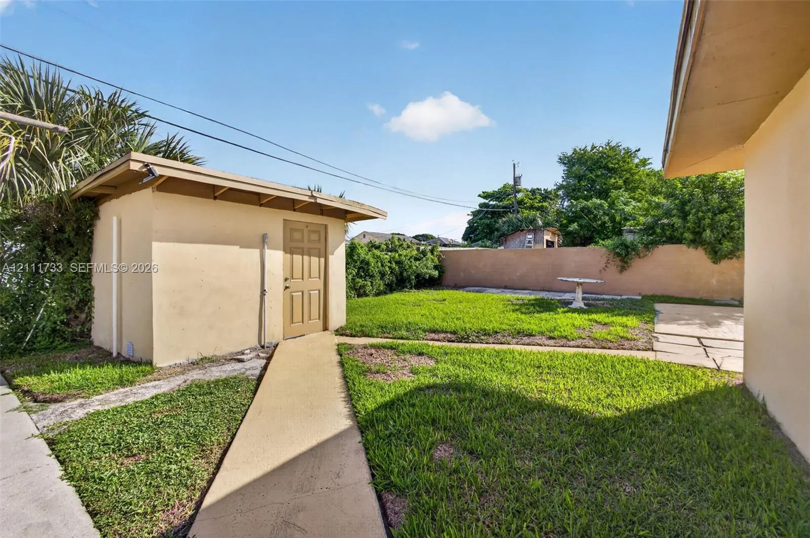 840 W 4th Street